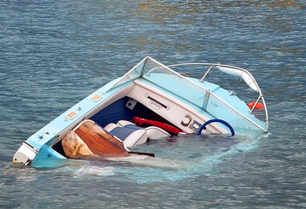 Greenwood Man Critically Injured in Personal Watercraft Crash - Featured Image