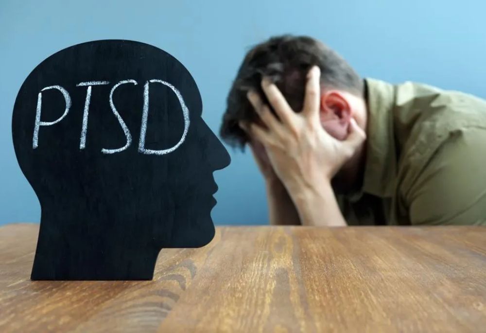 New Study Shows Concussion PTSD Link - Featured Image
