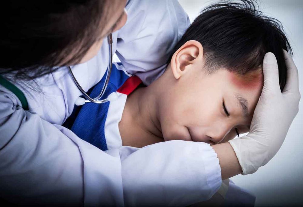 Childhood Head Injury can Heighten Risk of Future Side Effects - Featured Image