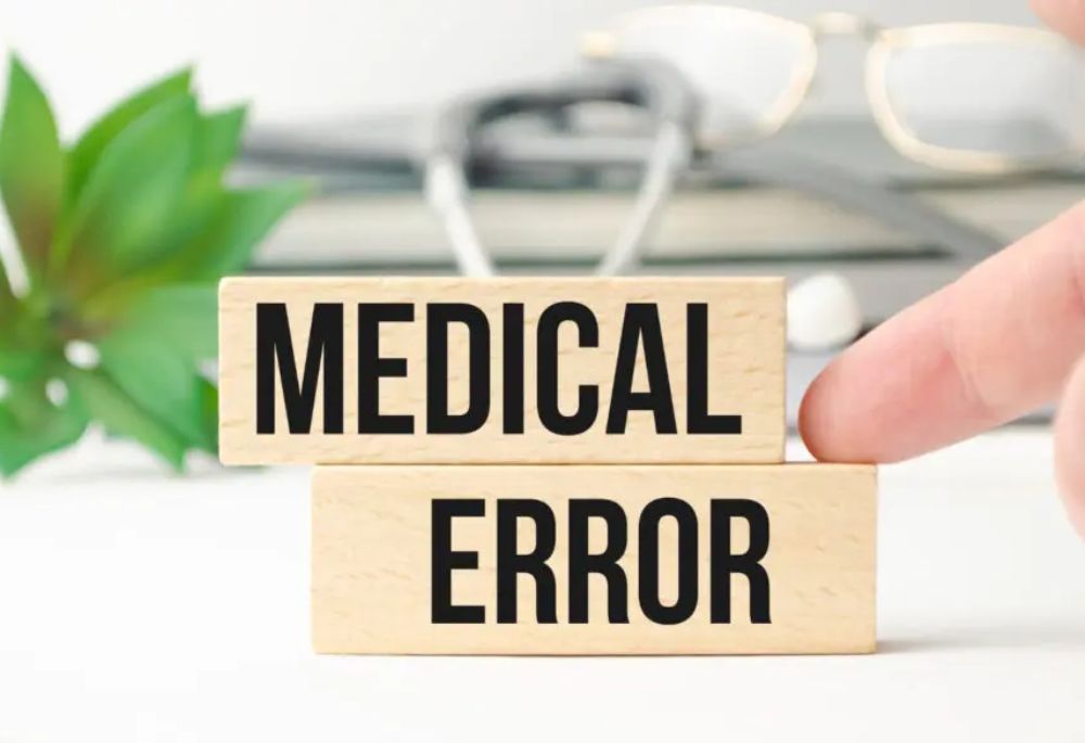 New Report: 1 in 20 Patients Hurt by Preventable Medical Mistakes - Featured Image