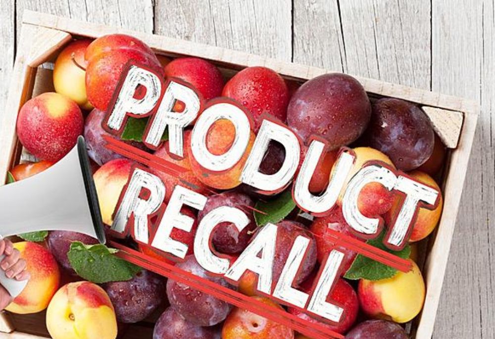 Potential Listeria Contamination Leads to Voluntary Recall of 6 Varieties of Apples - Featured Image