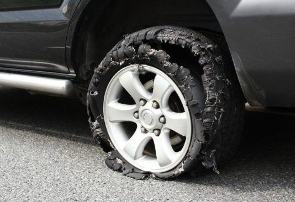 How to Avoid Flat Tire Accidents in Indianapolis