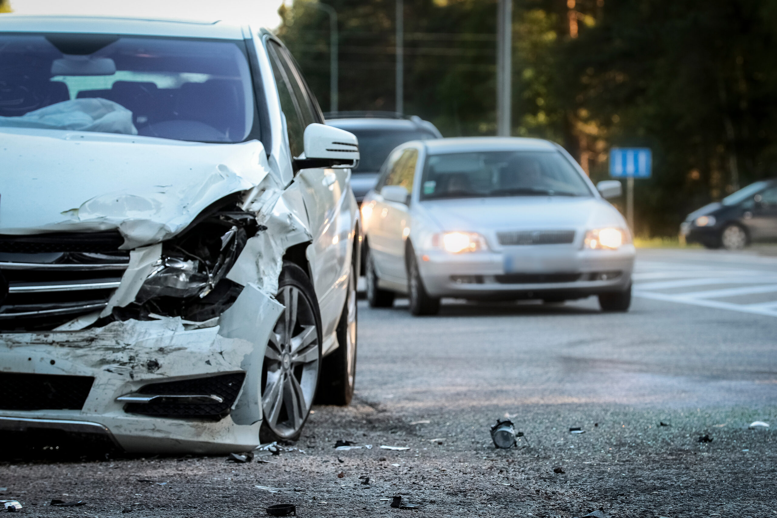 Can I Leave the Scene of a Single-Car Accident with No One Else Involved?