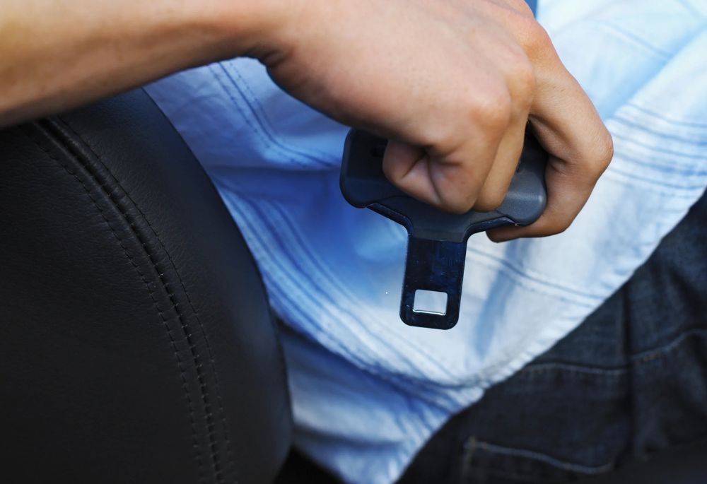 Can You Get a Ticket if a Passenger in The Backseat of Your Car Isn’t Wearing a Seatbelt?